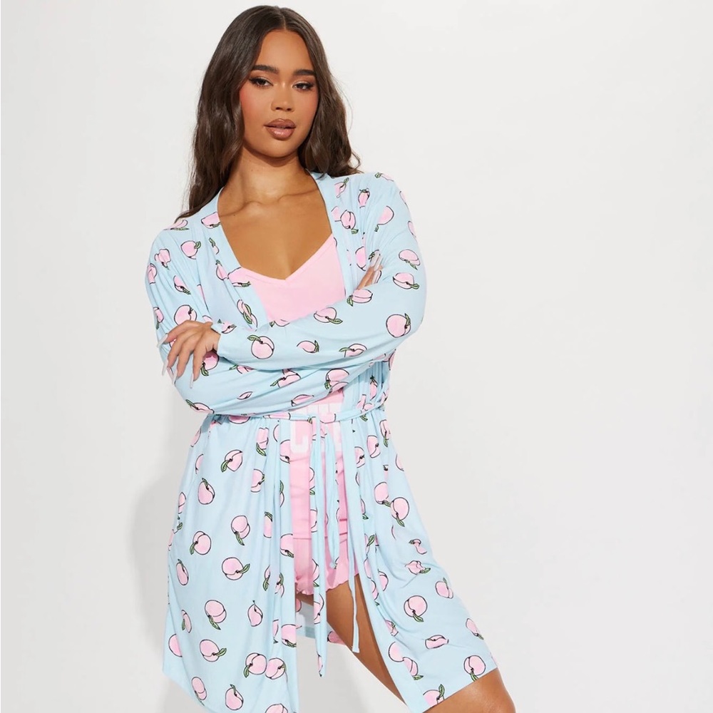 What’s Up Peaches 🍑 3 Piece PJ Robe Short Set - Blue